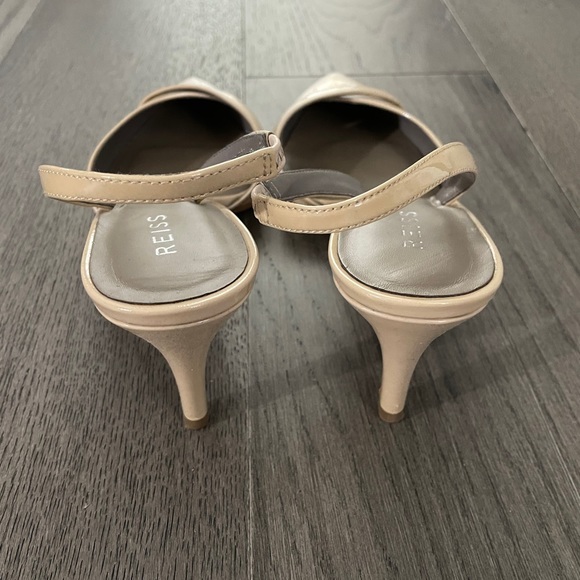 Reiss Kitten Heel- Size 37 or 6 US - Picture 3 of 5